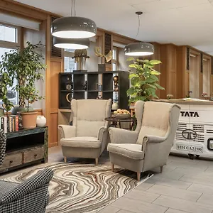 Hotel Mynext - Rudy, Viena